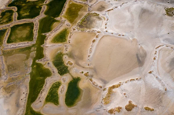 Flygfoto av konstgjord salt gård.. Senegal. Västafrika. Skott — Stockfoto