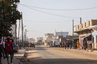 Kayar, Senegal - 14 Kasım 2019: Geleneksel balıkçı köyü 
