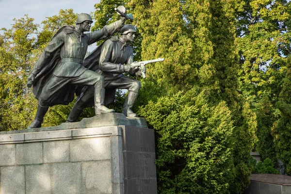 KALINININGRAD, RUSIA - SEPTIEMBRE 04,2019: Monumento a 1200 guardias —  Fotos de Stock