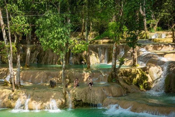 Cachoeira Tad Sae na província de Luang prabang, Laos — Fotografia de Stock
