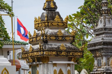 Wat Sisaket Tapınağı Vientiane şehrinde Eski mimari ve Buda