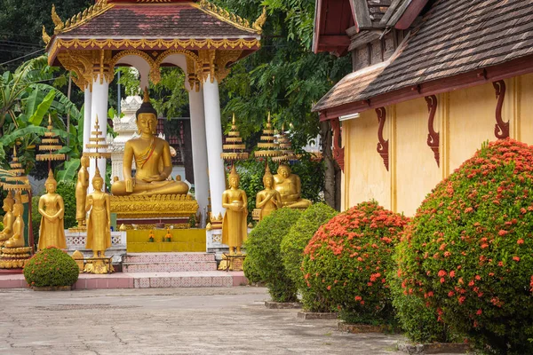 Wat Sisaket Temple in Vientiane city Old architecture and buddha — 스톡 사진