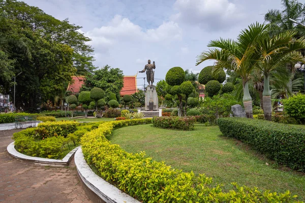 Monumento en el centro de Vientiane, capital de Laos. Asia Sudoriental —  Fotos de Stock