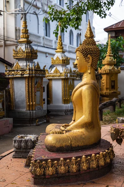 Буддистский храм Vat Haysoke в Вьентьяне. Лаос. Азия . — стоковое фото