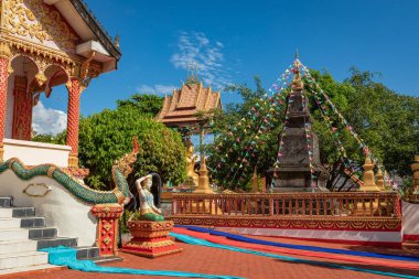 Wat That Temple, Vang Vieng. Laos.
