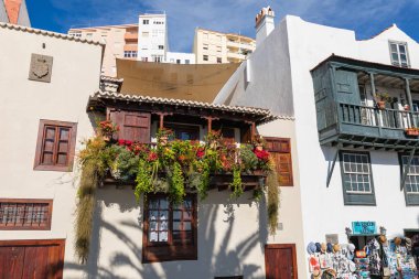 Famous ancient colorful balconies decorated with flowers in La P