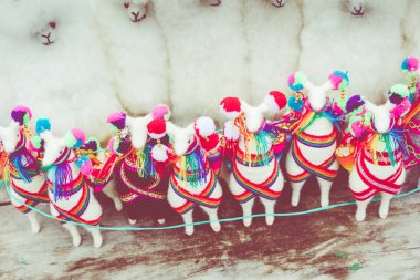 Geleneksel Ekvador el yapımı hatıra..