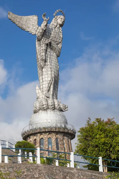 Het Monument Van Virgen Del Panecillo Stop Ermee Ecuador Zuid — Stockfoto