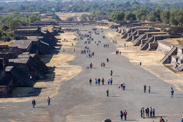 メキシコのTeotihuacanの古代都市のピラミッド — ストック写真