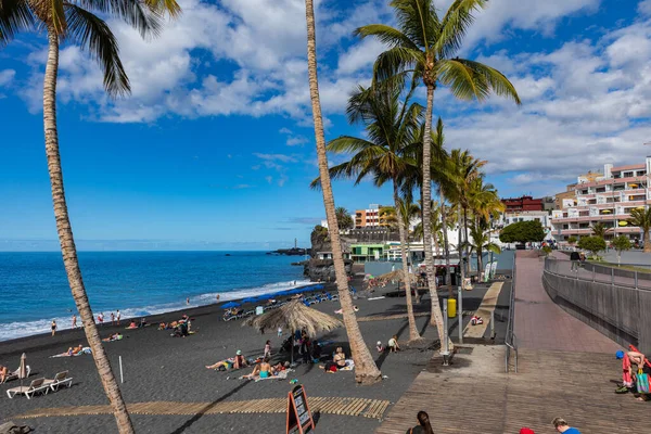 Palmen Strand Mit Schwarzem Lavasand Bei Puerto Naos Auf Palma — Stockfoto