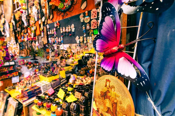 Cerâmica Mexicana Tradicional Colorida Estilo Talavera Lembranças Venda Mercado Local — Fotografia de Stock