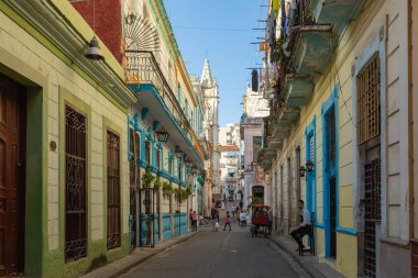 HAVANA, CUBA - 12 Aralık 2019: Eski Havana, Küba San Cristobal Katedrali. 