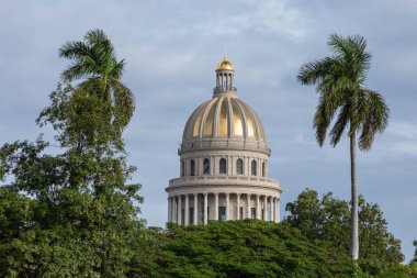 HAVANA, CUBA - 10 Aralık 2019: Havana, Küba 'da El Capitolio olarak bilinen Ulusal Kongre Binası.