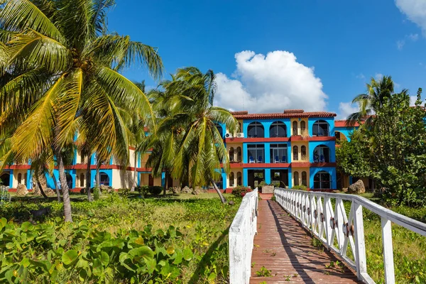 Trinidad Cuba Coco Una Playa Exótica Con Palmeras Entrando Mar — Foto de Stock