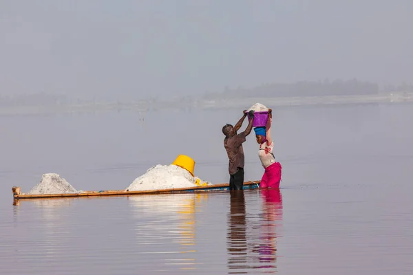 Lac Rose Senegal Listopad 2019 Łodzie Jeziorze Lac Rose Lub — Zdjęcie stockowe