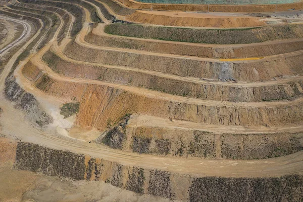Vista Aérea Terraços Industriais Mina Céu Aberto Mineral Mineração Céu — Fotografia de Stock