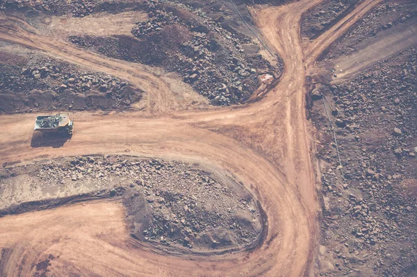 Gruva Ovanifrån Industriell Dagbrottsmineralgruva Flygfoto Över Dagbrott Gruvbrytning Utvinningsindustrin Jättegrävmaskiner — Stockfoto