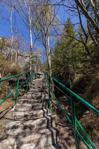 Nationalpark Stolowe Mountains Pfad Felsenlabyrinth Wanderweg Bledne Skaly Irrende Felsen — Stockfoto