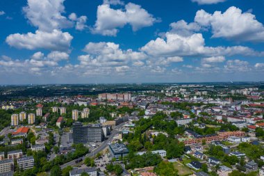 Sosnowiec, Dabrowa Havzası. Sosnowiec şehir merkezinin havadan görünüşü. Polonya. 