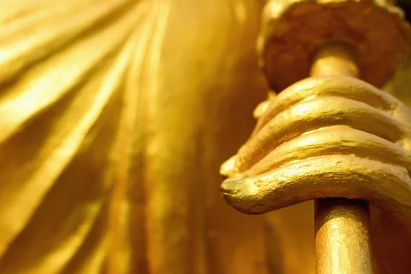 Närbild Detalj Gyllene Buddha Staty Selektivt Fokus — Stockfoto