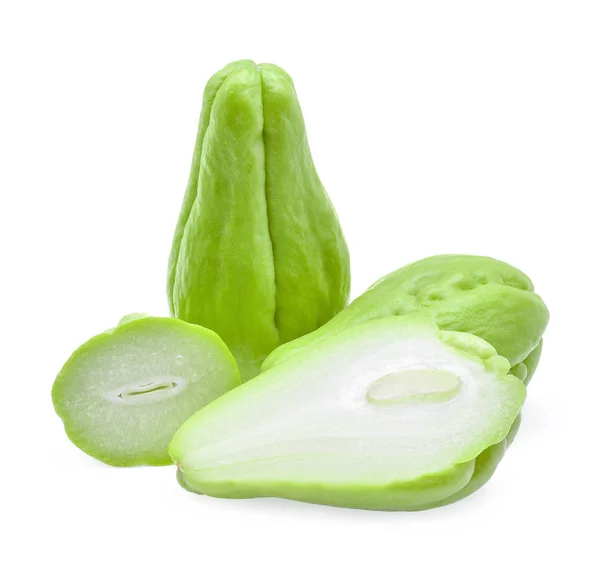 Chayote fresco aislado sobre fondo blanco — Foto de Stock