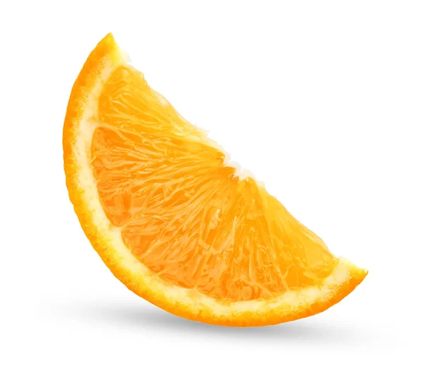 Fatia de laranja fresca isolada no fundo branco — Fotografia de Stock