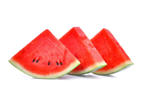 Skivad färsk vattenmelon isolerad på vit bakgrund — Stockfoto