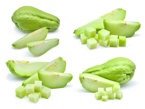 Conjunto de chayote fresco isolado no fundo branco — Fotografia de Stock