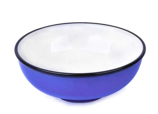 Leere blaue Keramikschale isoliert auf weißem Hintergrund — Stockfoto