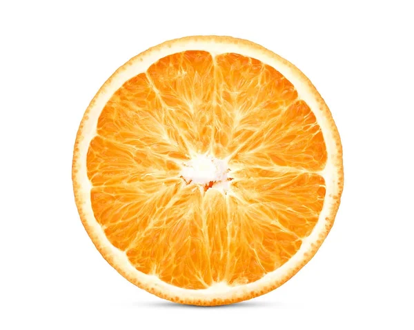 Meio corte de fruta laranja fresca isolada sobre fundo branco — Fotografia de Stock