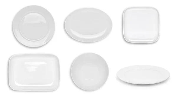 Σύνολο κάτοψη άδειο λευκό πιάτο που απομονώνονται σε λευκό φόντο — Φωτογραφία Αρχείου