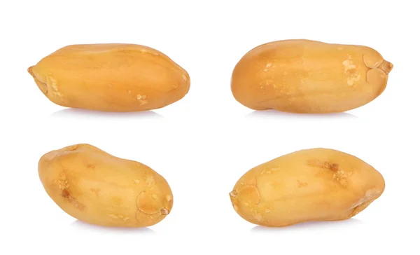 Semi di arachidi arrosto isolati su fondo bianco — Foto Stock