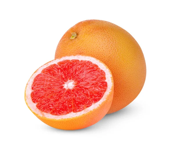 Цілий і наполовину грейпфрут ізольований на білому тлі — стокове фото