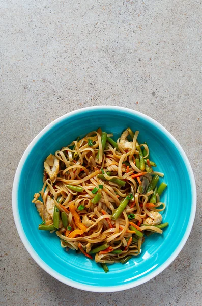 Fideos Asiáticos Con Verduras Setas —  Fotos de Stock