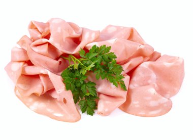 İnce dilim Mortadella jambonu beyaza izole edilmiş.