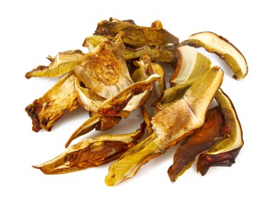 beyaz arka plan üzerinde izole kurutulmuş boletus edulis