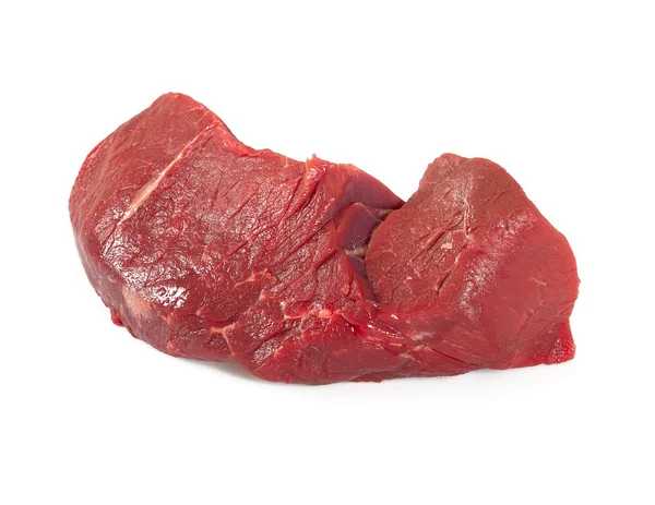 Rå nötkött isolerad på vit — Stockfoto
