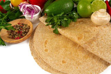 Kepekli tortilla için malzemeler.