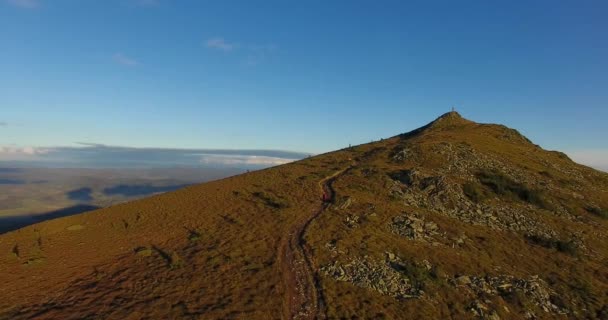 Air view on the mountain ridge in the fall — Stock Video