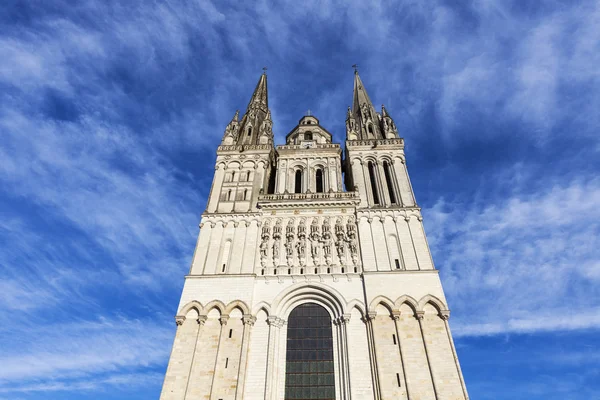 Catedral de Angers bajo un cielo increíble —  Fotos de Stock