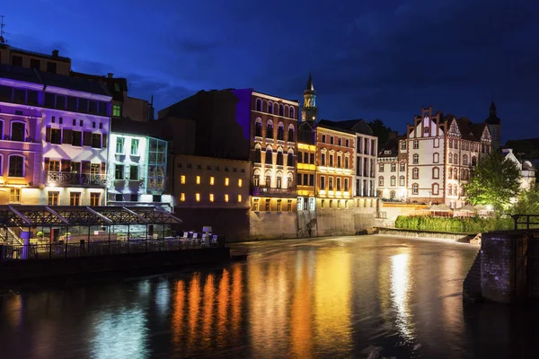 Oude stad van Opole in de rivier de Oder — Stockfoto