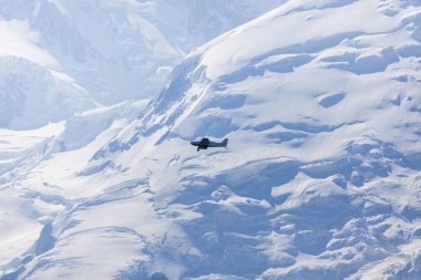 Küçük uçak ve Mt Blanc