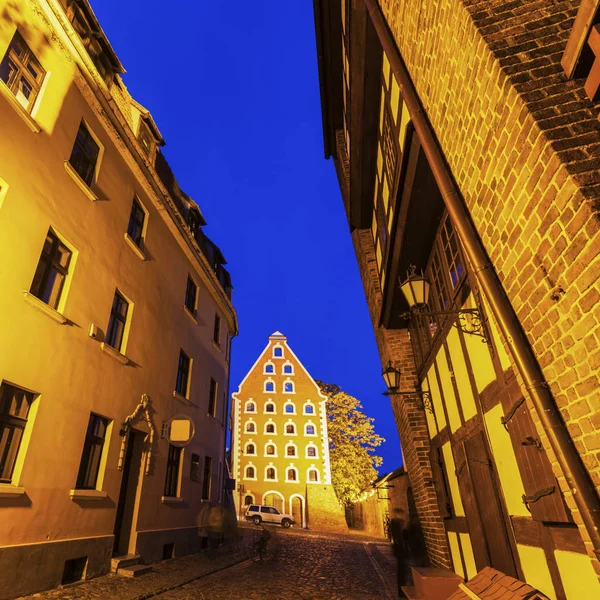 Torun'da Leaning Tower. — Stok fotoğraf