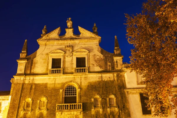 Mosteiro de Alcobaca à noite — Fotografia de Stock