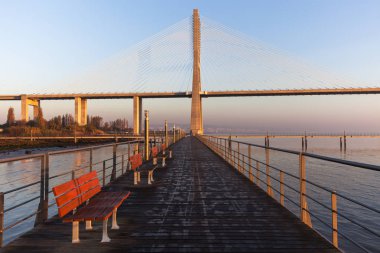 Lizbon 'daki Vasco da Gama Köprüsü