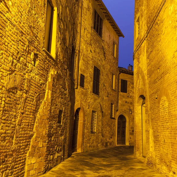 Montepulciano - casco antiguo —  Fotos de Stock