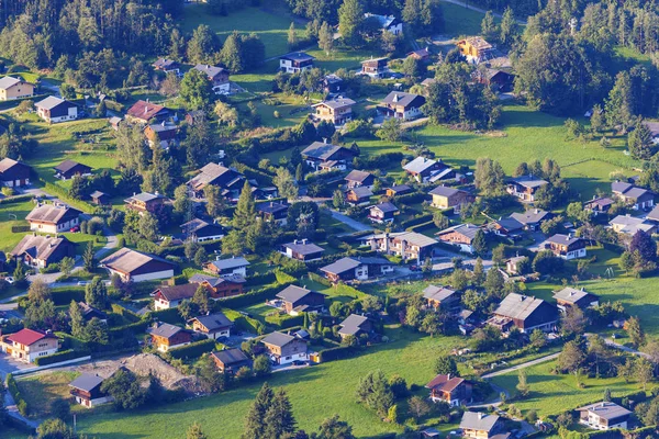 Chamonix desde Reserve Naturelle de Carlaveyron — Foto de Stock