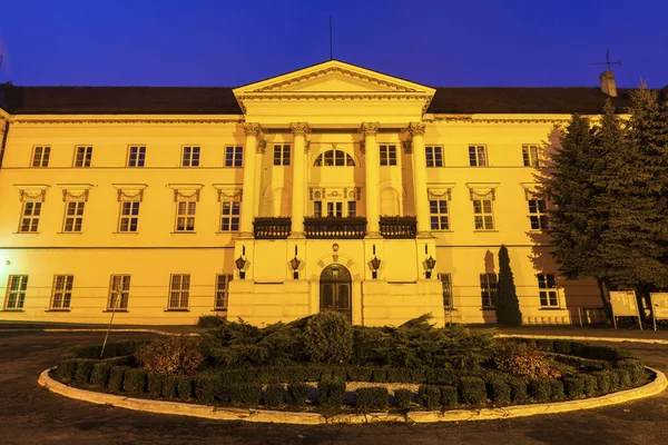 Budynek biurowy Kalisz Powiat — Zdjęcie stockowe