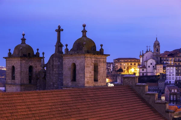 Catedral de Se en Oporto al amanecer — Foto de Stock