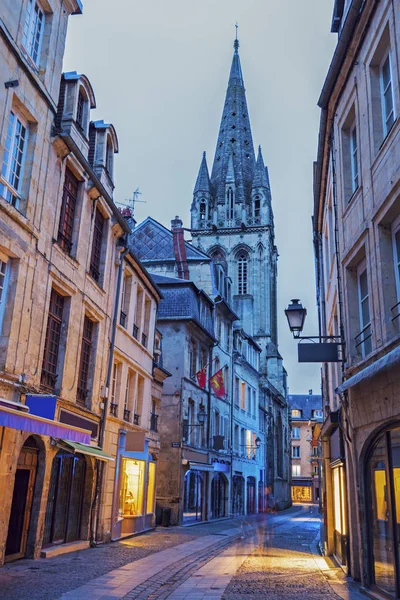 Église Saint-Sauveur à Caen — Photo